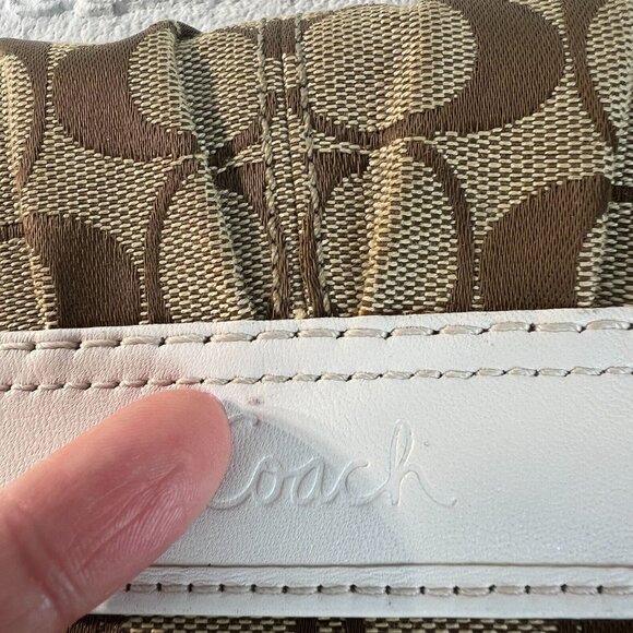 Coach Wallet Beige White Signature C Canvas Leather Tri-Fold Zip Snap Card Slots - Picture 5 of 11